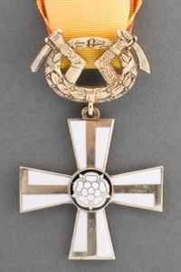 Крест Свободы II-класса за военные заслуги в мирное время