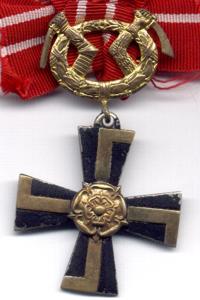 Крест Свободы III-класса за военные заслуги в военное время, 1938 года
