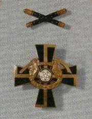 Крест Маннергейма 2-класса с маршальскими жезлами
