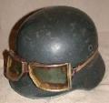 Пехотный шлем обр. 1940 г. с защитными очками