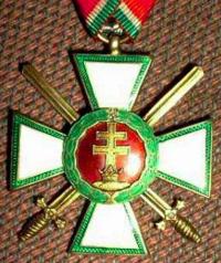 Рыцарский Крест Ордена Заслуг с мечами