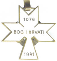 Знак ордена   Короны   короля Звонимира 4-й ст с дубовым венком (реверс)