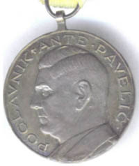 Медаль Анте Павелича За храбрость (аверс)